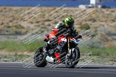 media/Apr-14-2024-SoCal Trackdays (Sun) [[70f97d3d4f]]/1-Turn 5 Tree of Life (920am)/